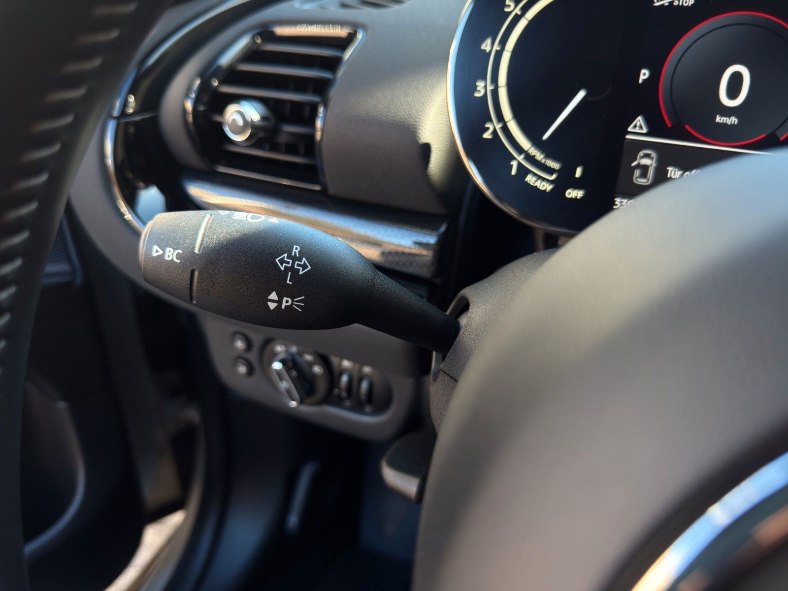 Fahrzeugabbildung MINI Cooper Clubman