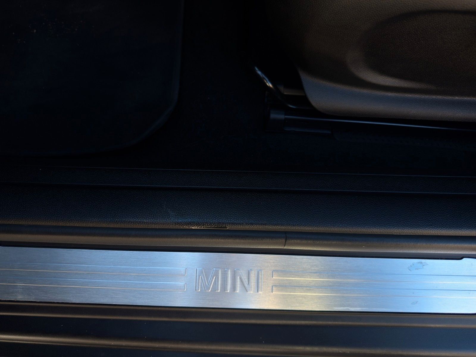 Fahrzeugabbildung MINI Cooper Clubman