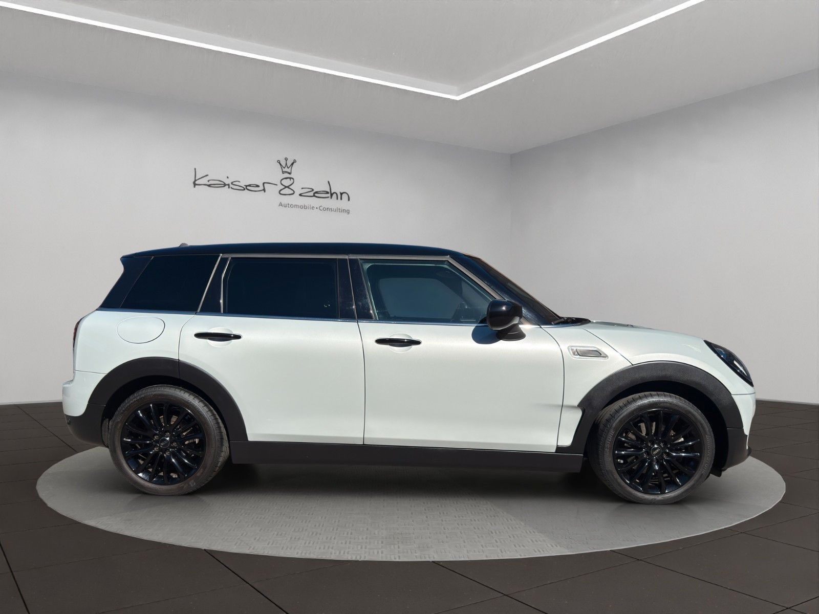 Fahrzeugabbildung MINI Cooper Clubman